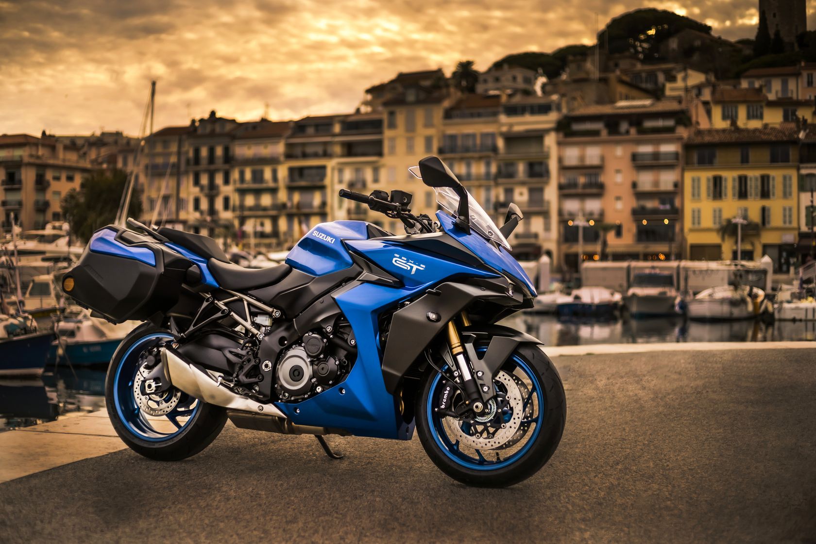 Suzuki GSX-S1000GT 2026 en statique