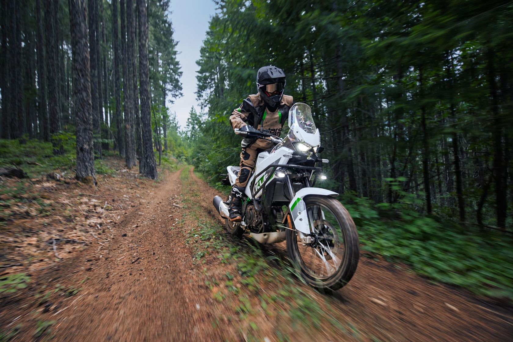Kawasaki KLE500 2026 vue avant droit