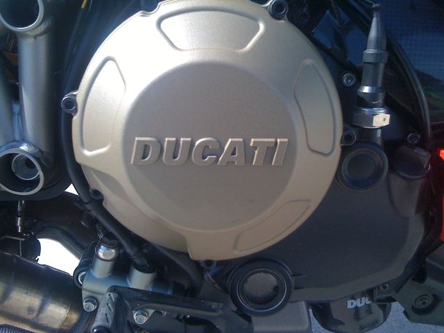 Carter Ducati Streetfighter S