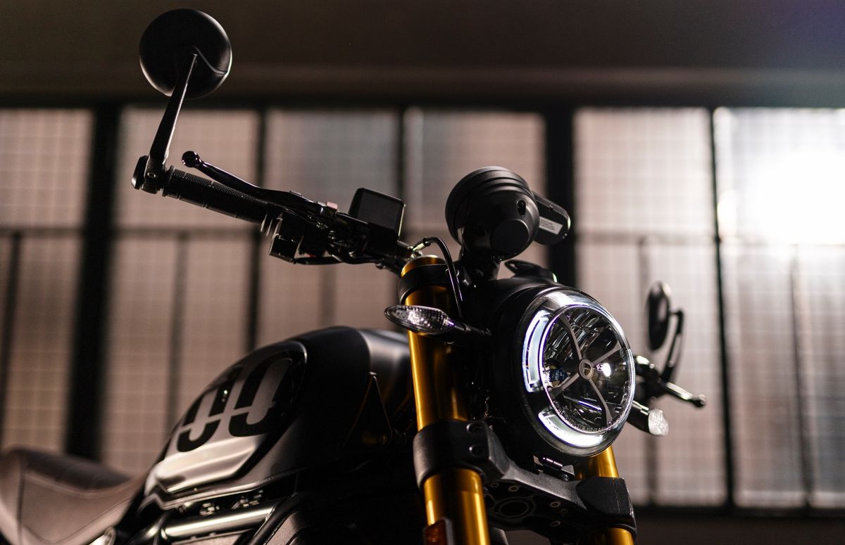 Eclairage Ducati 1100 Scrambler 2020