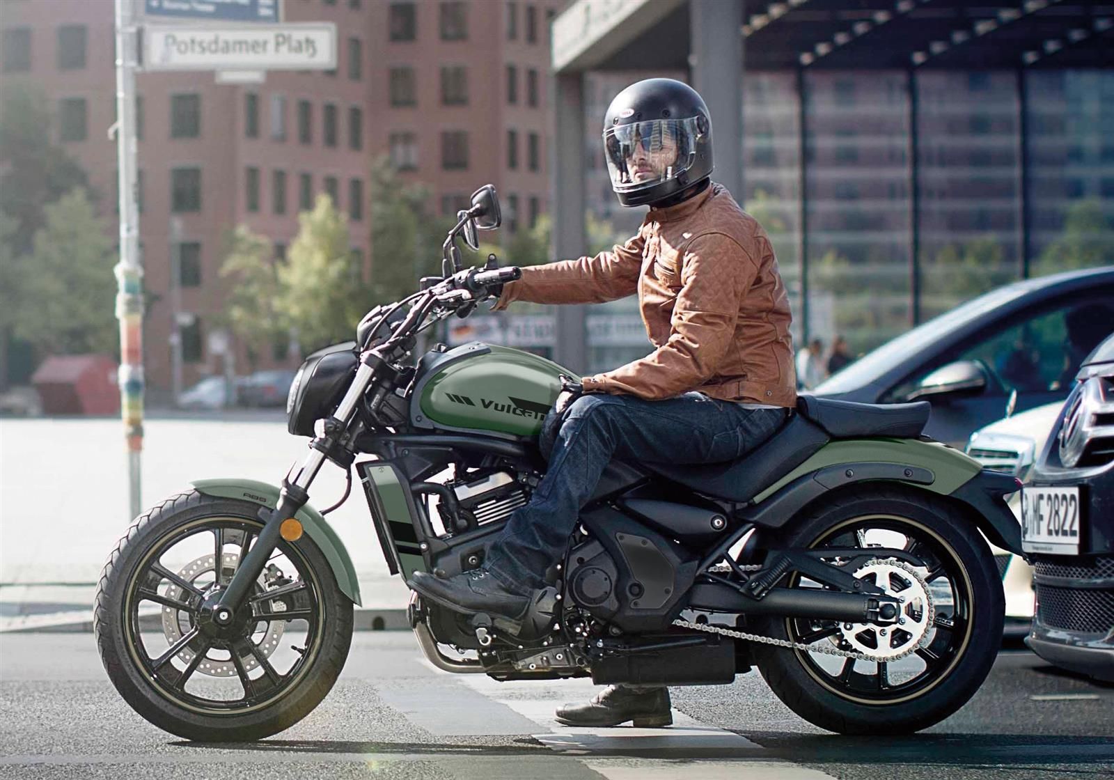 Kawasaki Vulcan S 2024 en solo