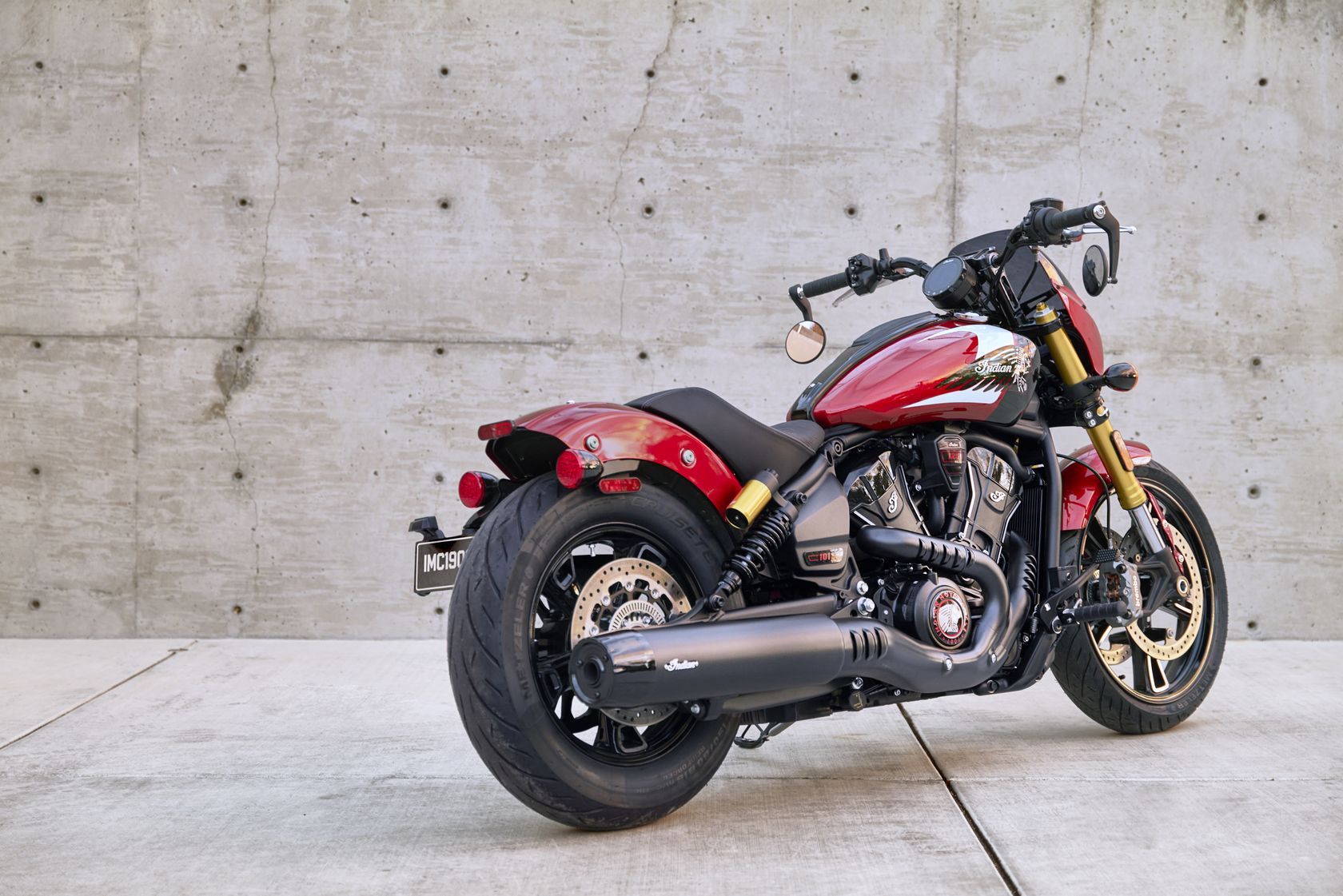 Indian Scout 101 2025 vue arrière