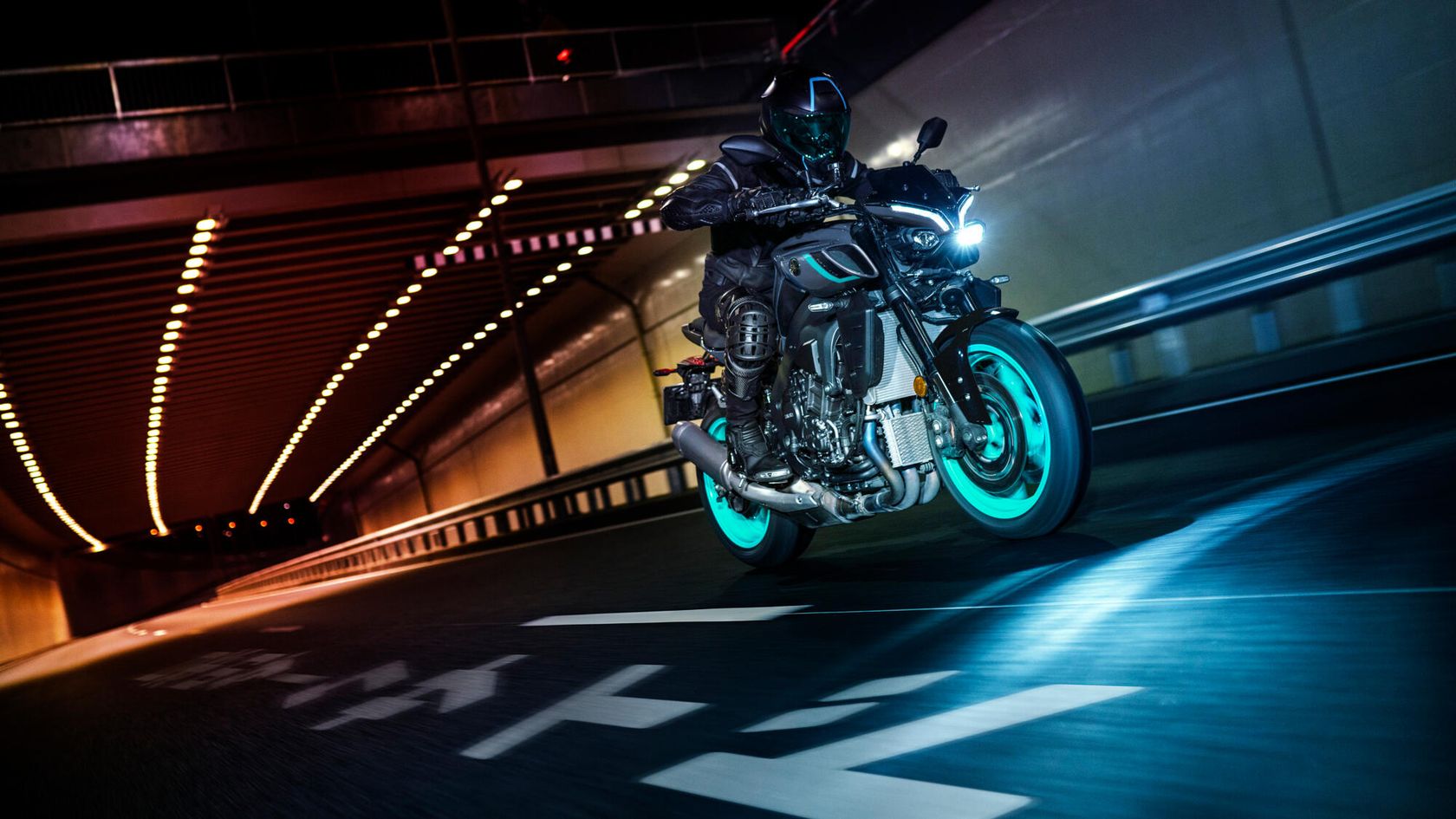 Yamaha MT-10 2024 vue avant droit