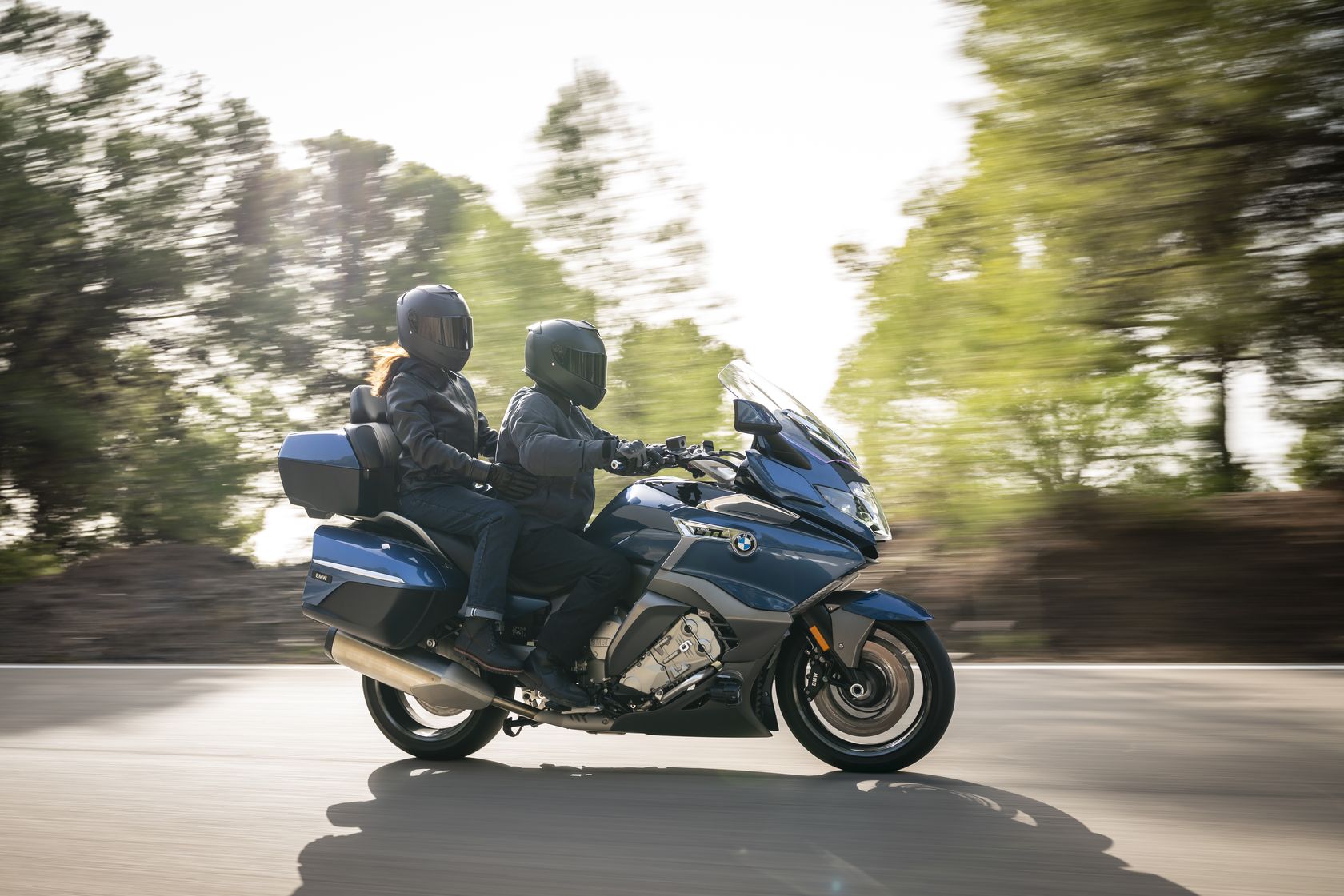 BMW K 1600 GTL 2025 en duo