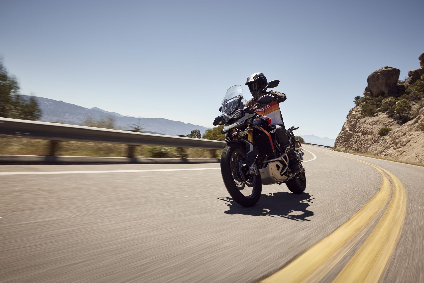 Triumph Tiger 900 Rally Pro 2024 en action