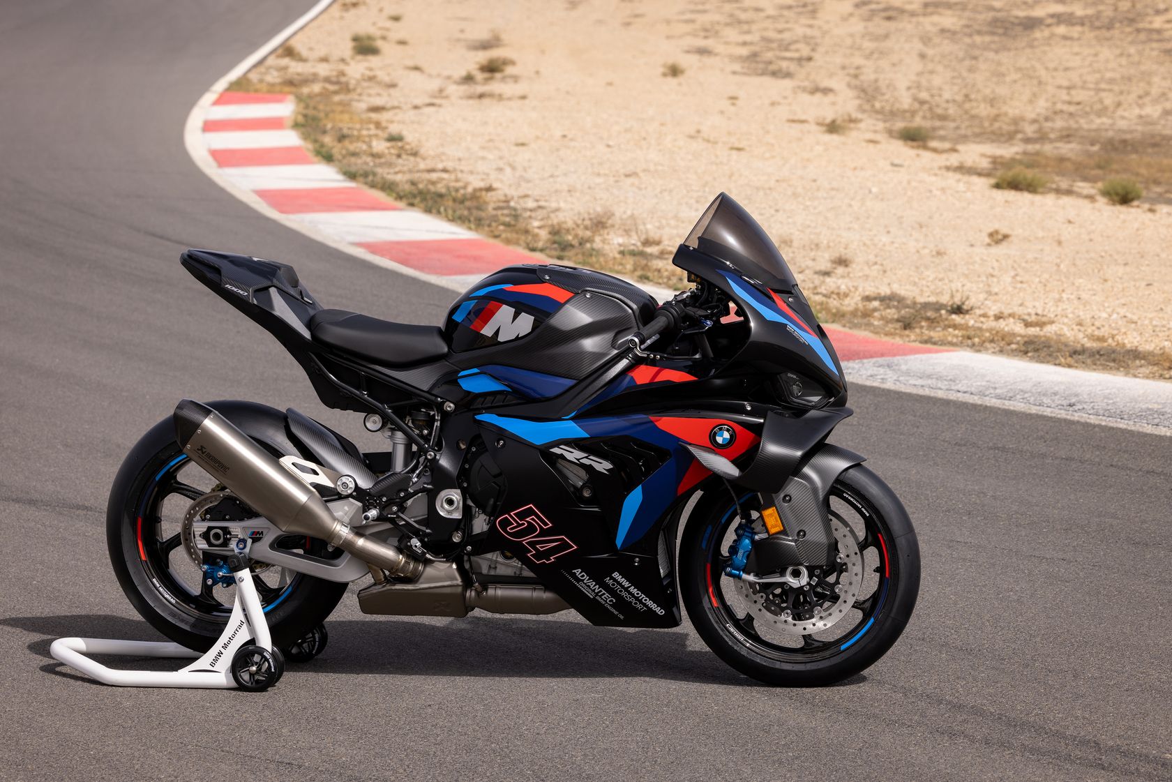 BMW M 10000 RR 2025 de profil