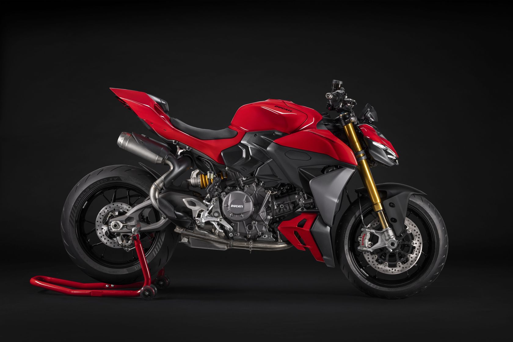 Ducati Streetfighter V2 2025