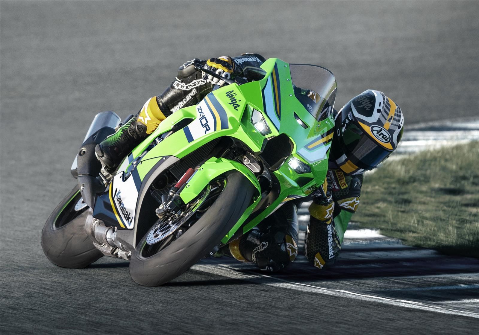 Kawasaki Ninja ZX-10R 2025 en action