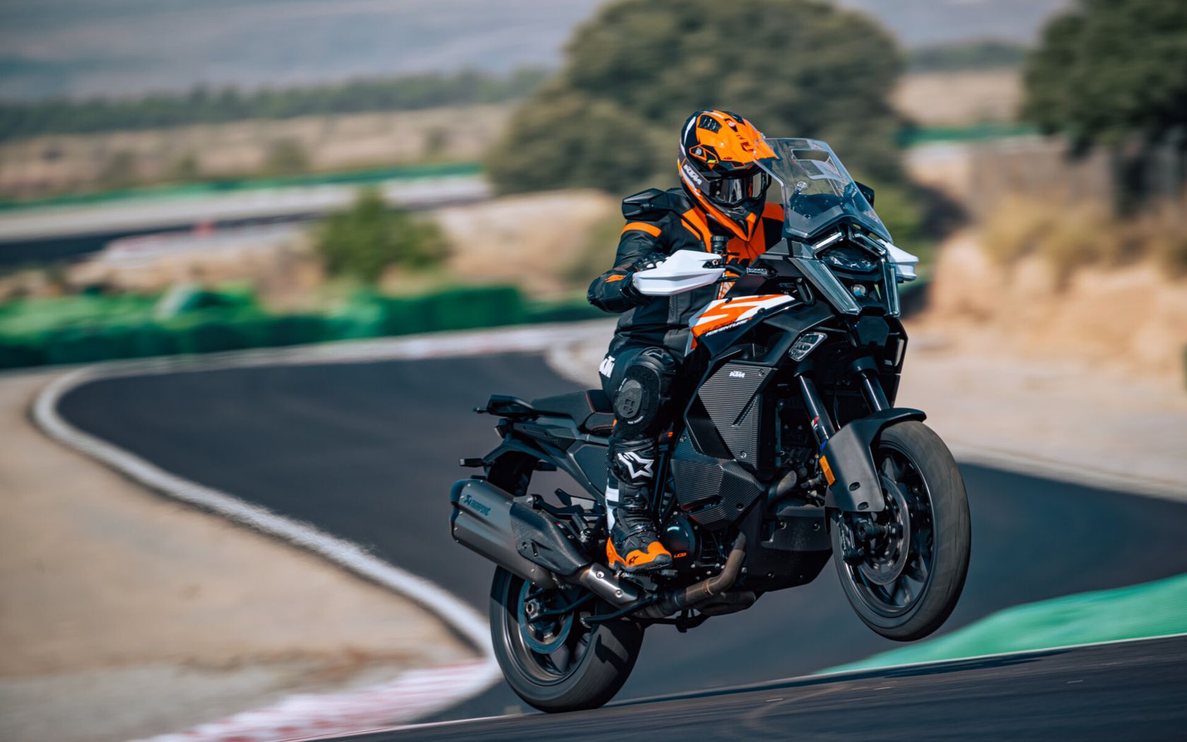 KTM 1390 Super Adventure S Evo 2025