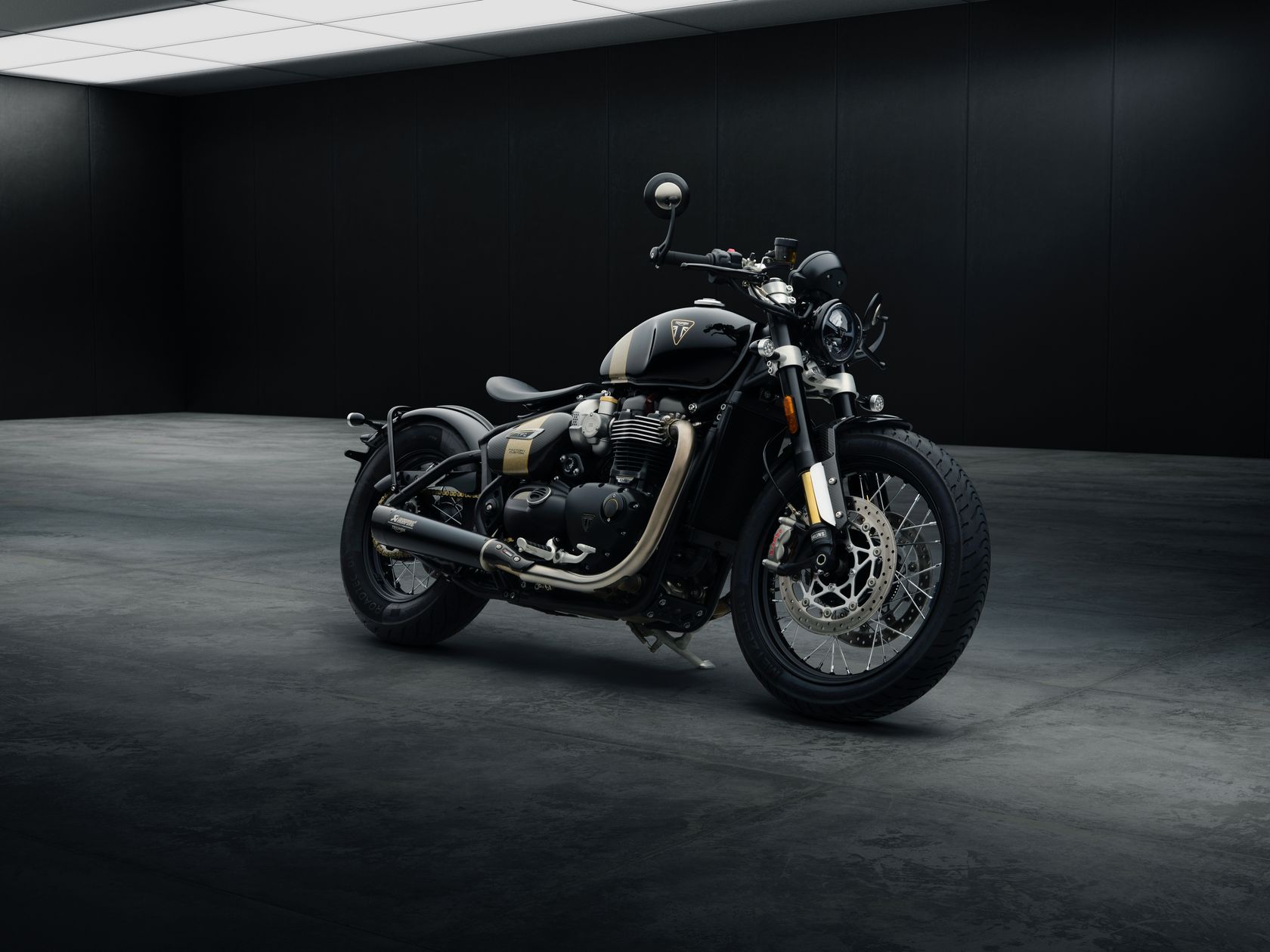 Triumph Bobber TFC 2025 vue avant droit