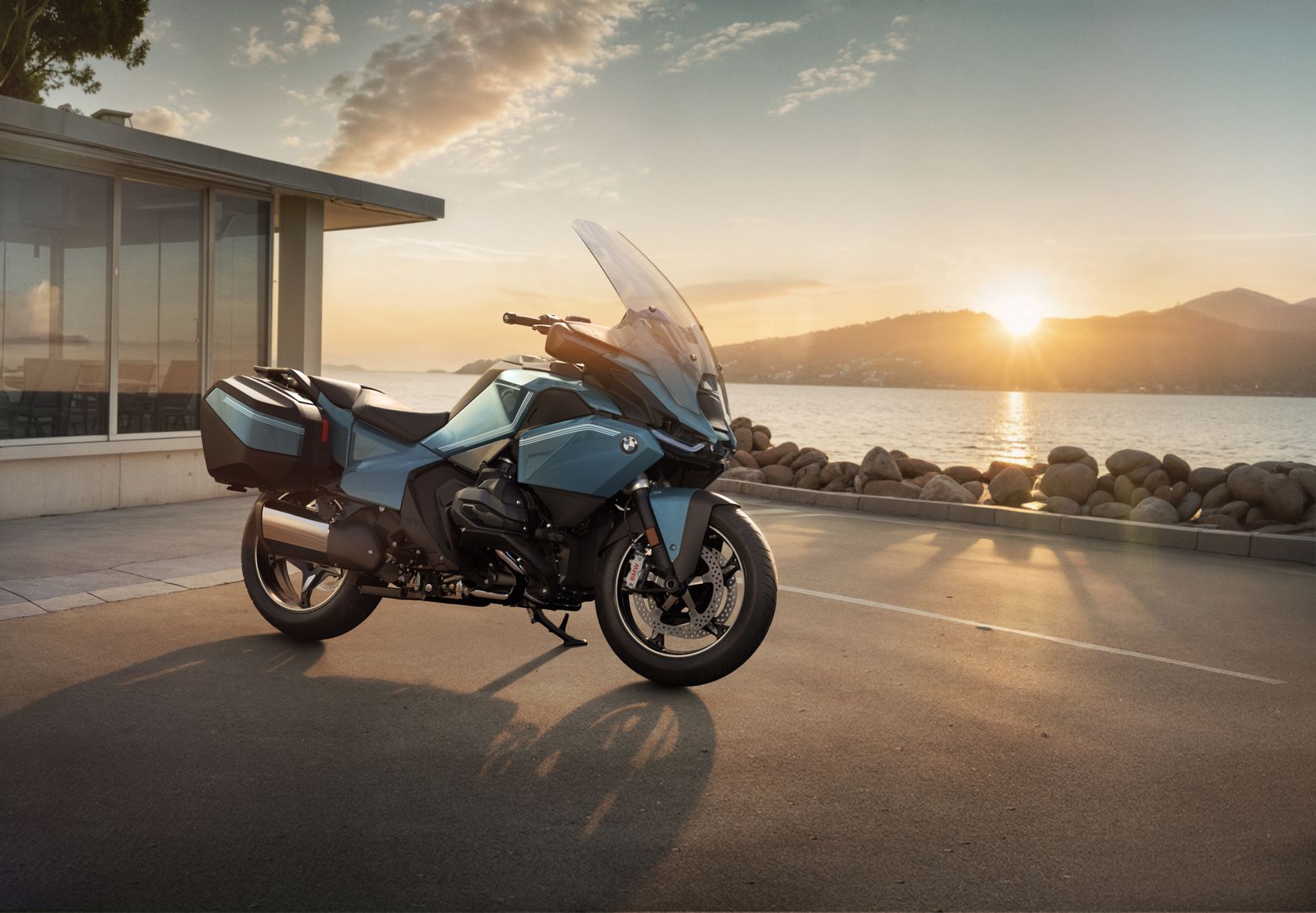 BMW R 1300 RT 2025  vue de profil