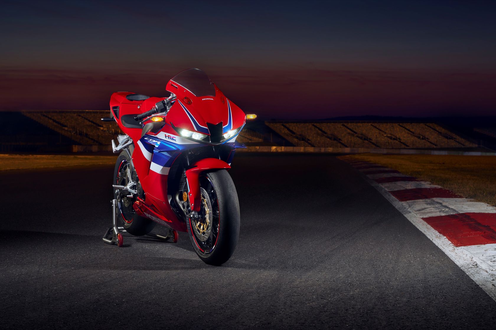 Eclairage Honda CBR600RR 2025