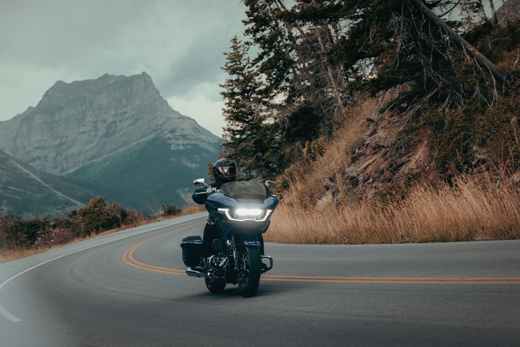 Harley-Davidson CVO Road Glide 2025 vue de devant