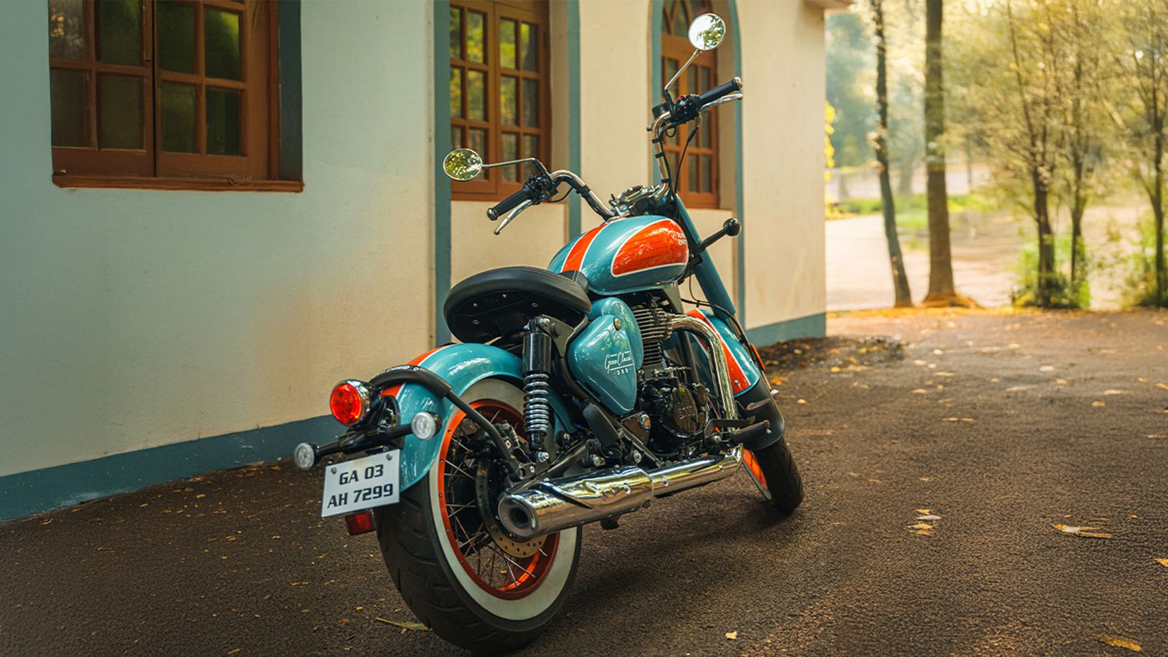 Royal Enfield Goan Classic 350 2025 vue arrière droit
