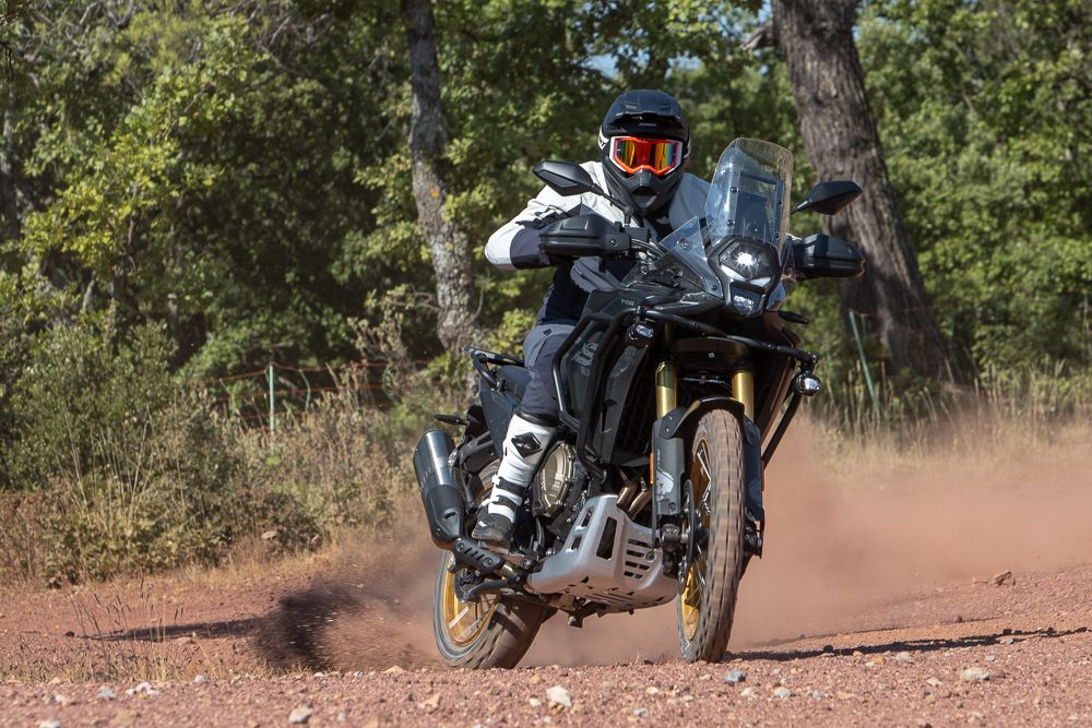 Voge DS800X Rally 2025 en action