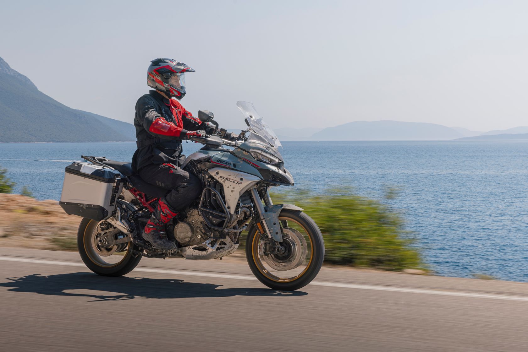 Ducati Multistrada V4 Rally 2026 sur route