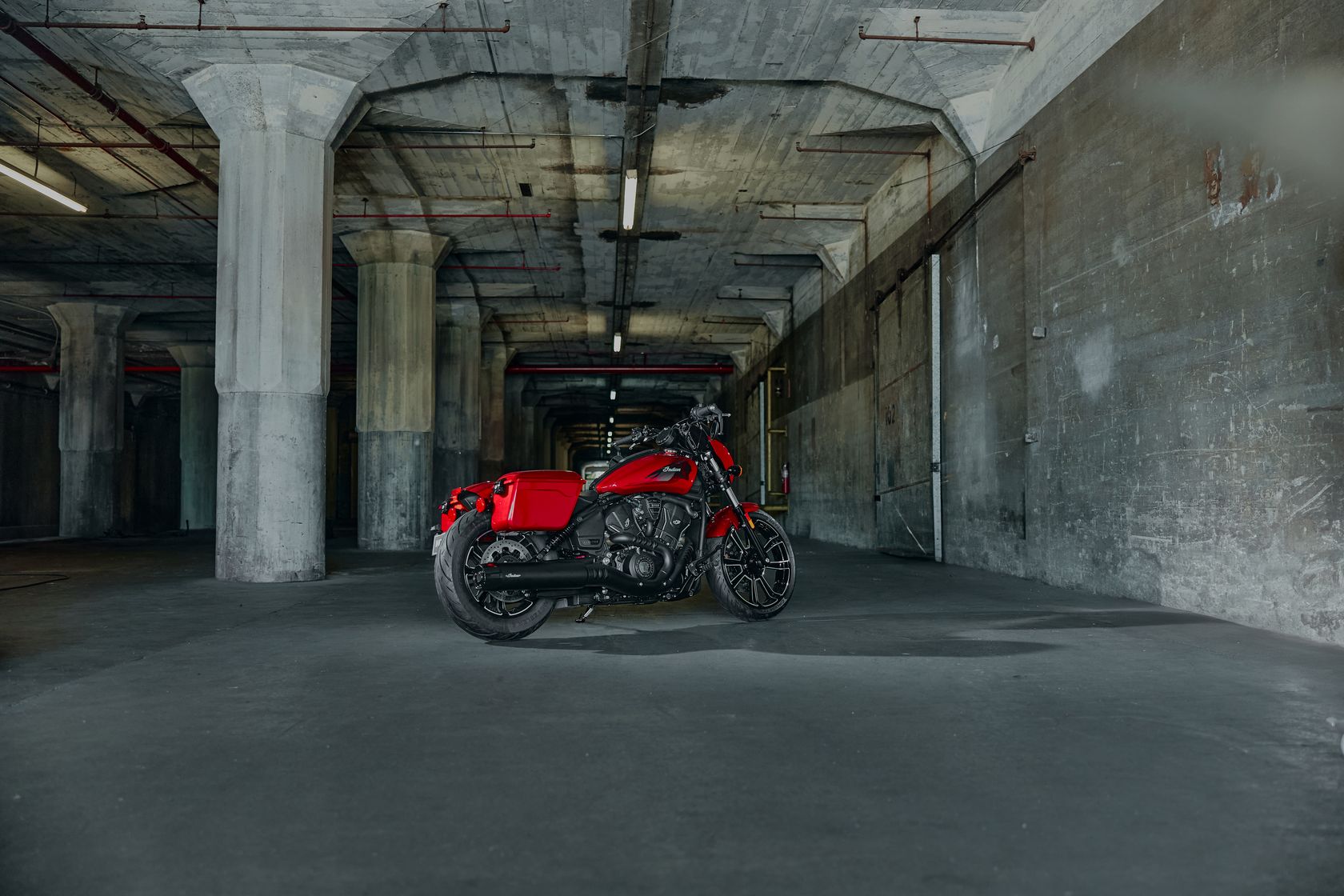 Indian Scout RT 2026 vue arrière droit