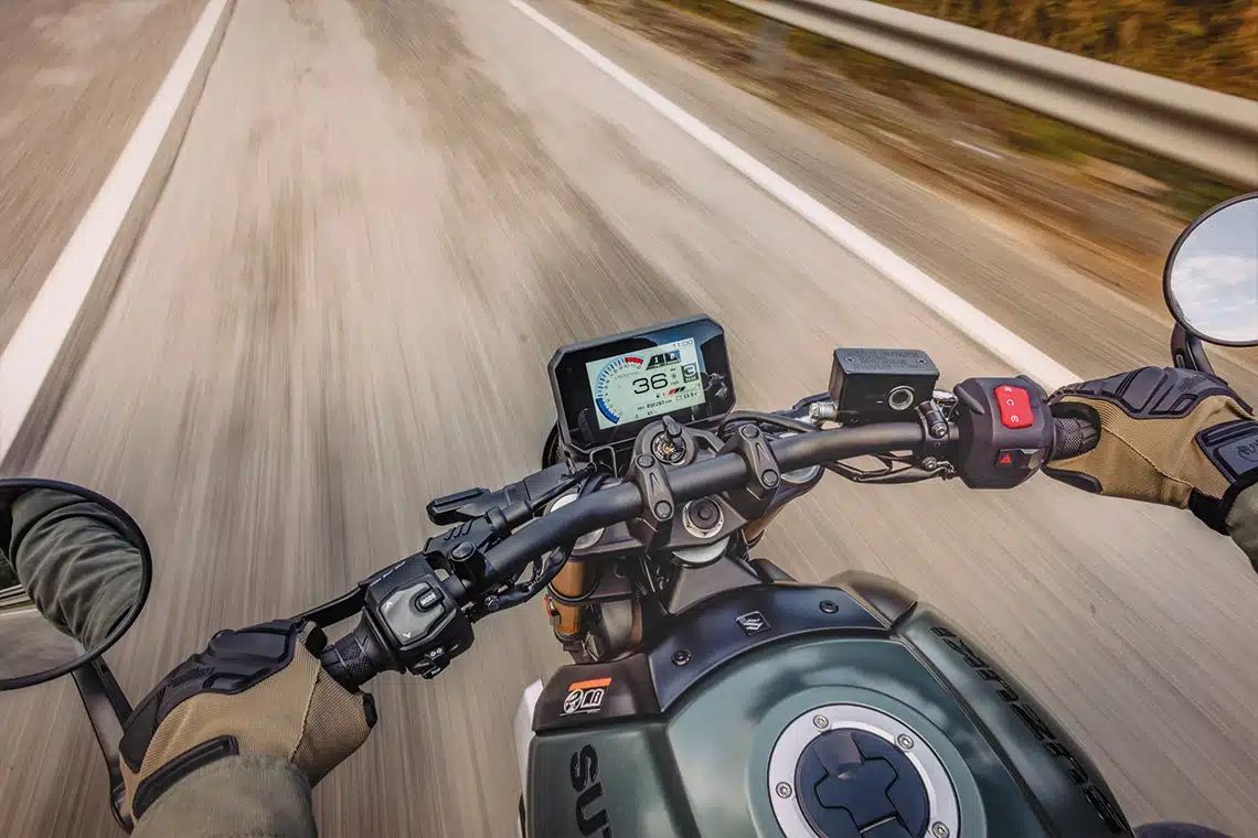 Poste de pilotage Suzuki GSX-8T 2026 Poste de pilotage Suzuki GSX-8T 2026