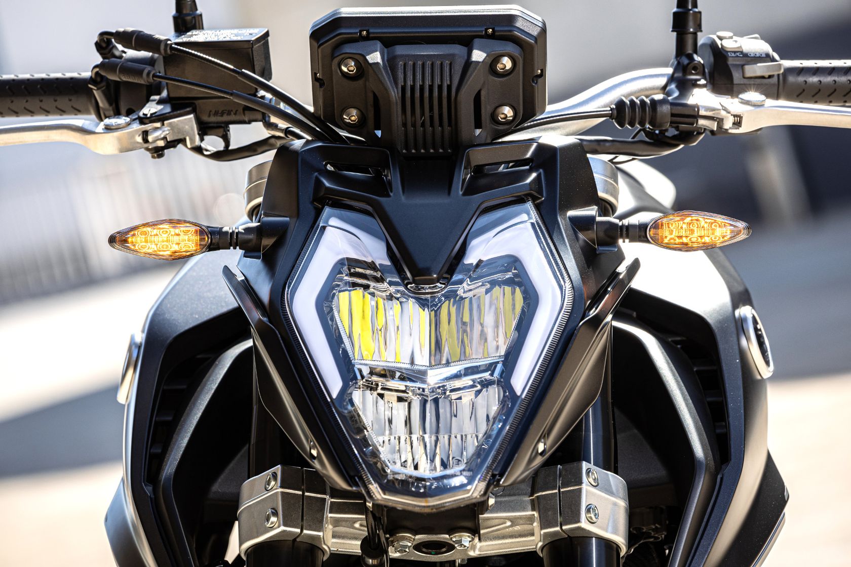 Face avant Voge R625 2026 Face avant Voge R625 2026