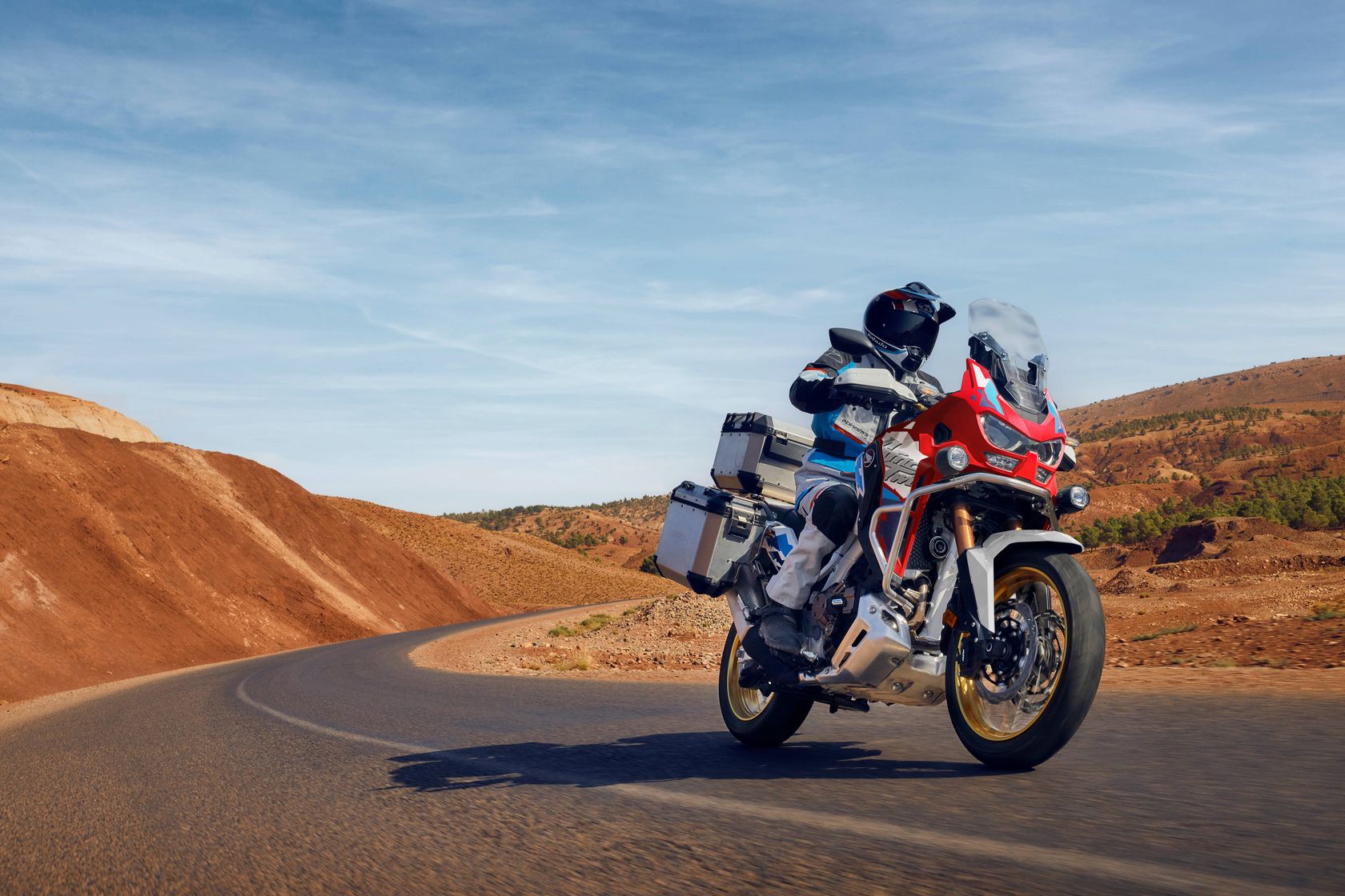 Honda 1100 Africa Twin Adventure Sport 2026 sur route Honda 1100 Africa Twin Adventure Sport 2026 sur route
