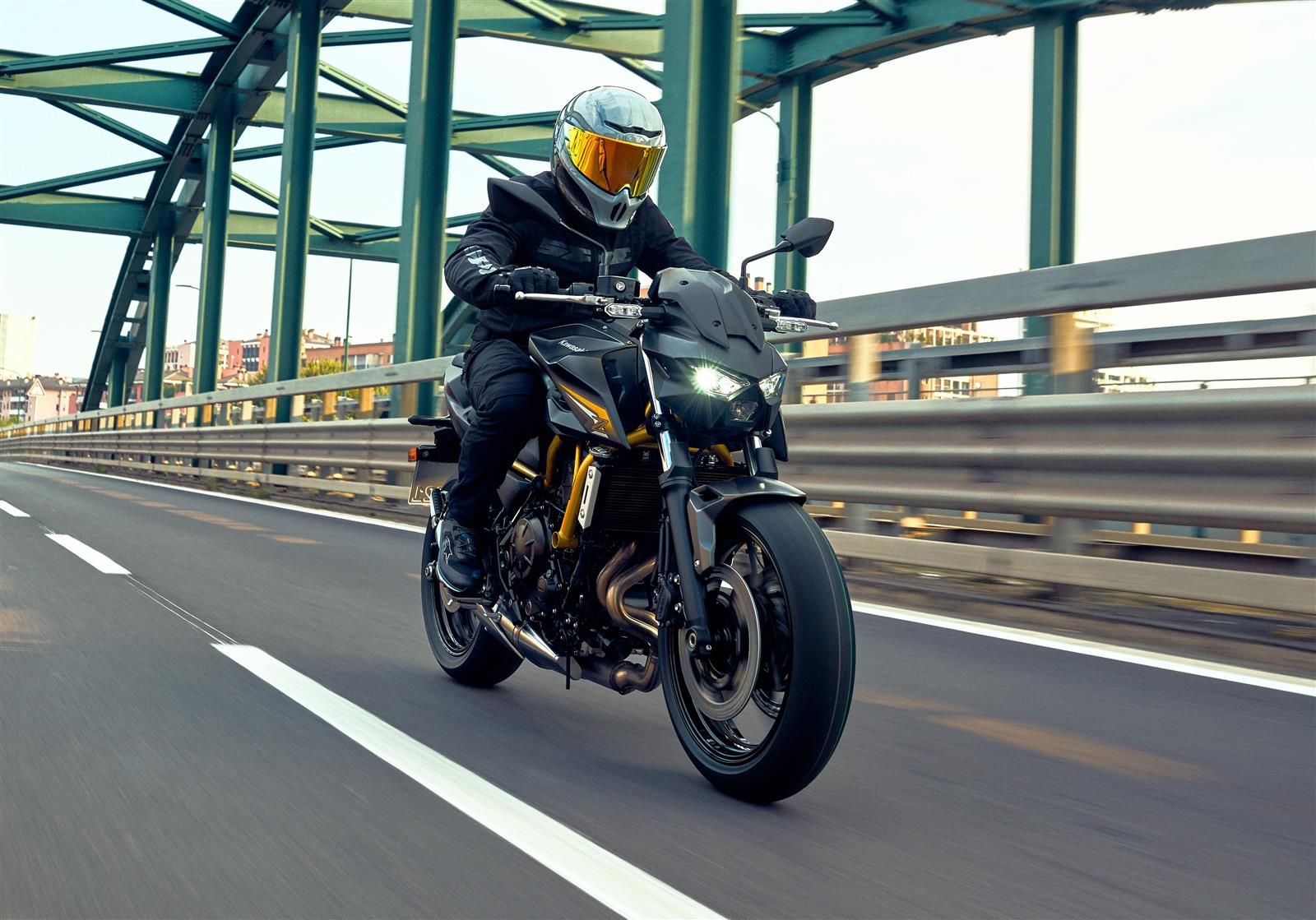 Kawasaki Z650 S 2026 sur route