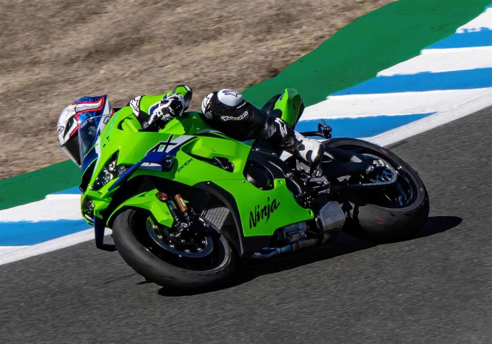 Kawasaki ZX-10R 2026 en action