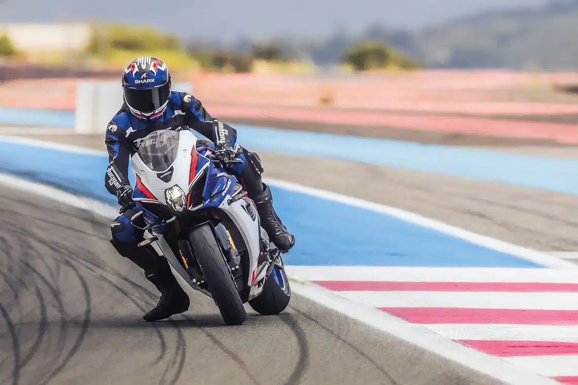 Suzuki GSX-R1000R 2026 en glisse