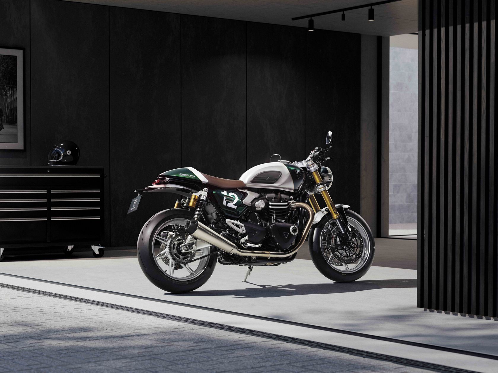 Triumph Speed Twin 1200 Café Racer Edition 2026 vue de profil