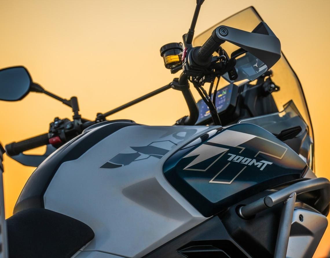 CFMoto 700MT 2026 en détails