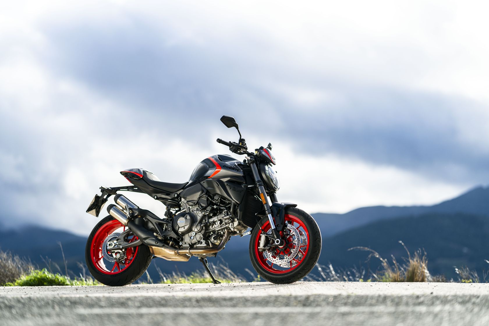 Ducati Monster Sport 2026