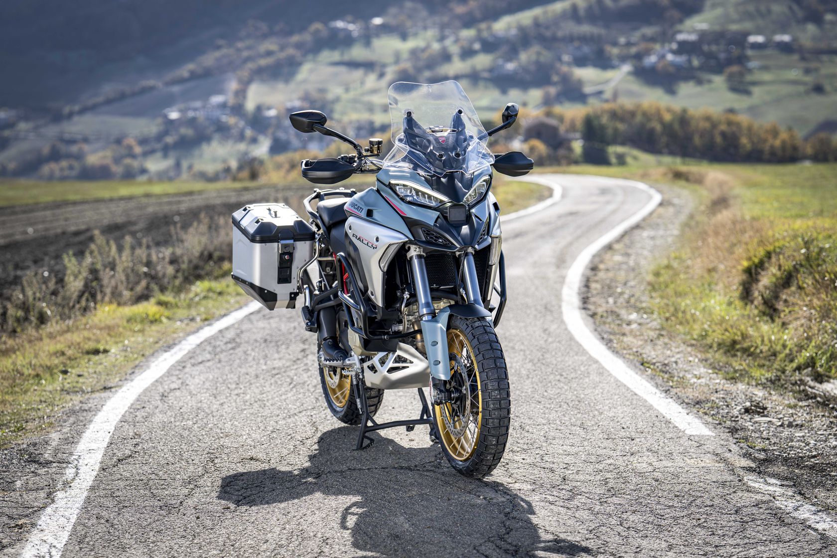 Ducati Multistrada V4 Rally 2026 vue de devant Ducati Multistrada V4 Rally 2026 vue de devant