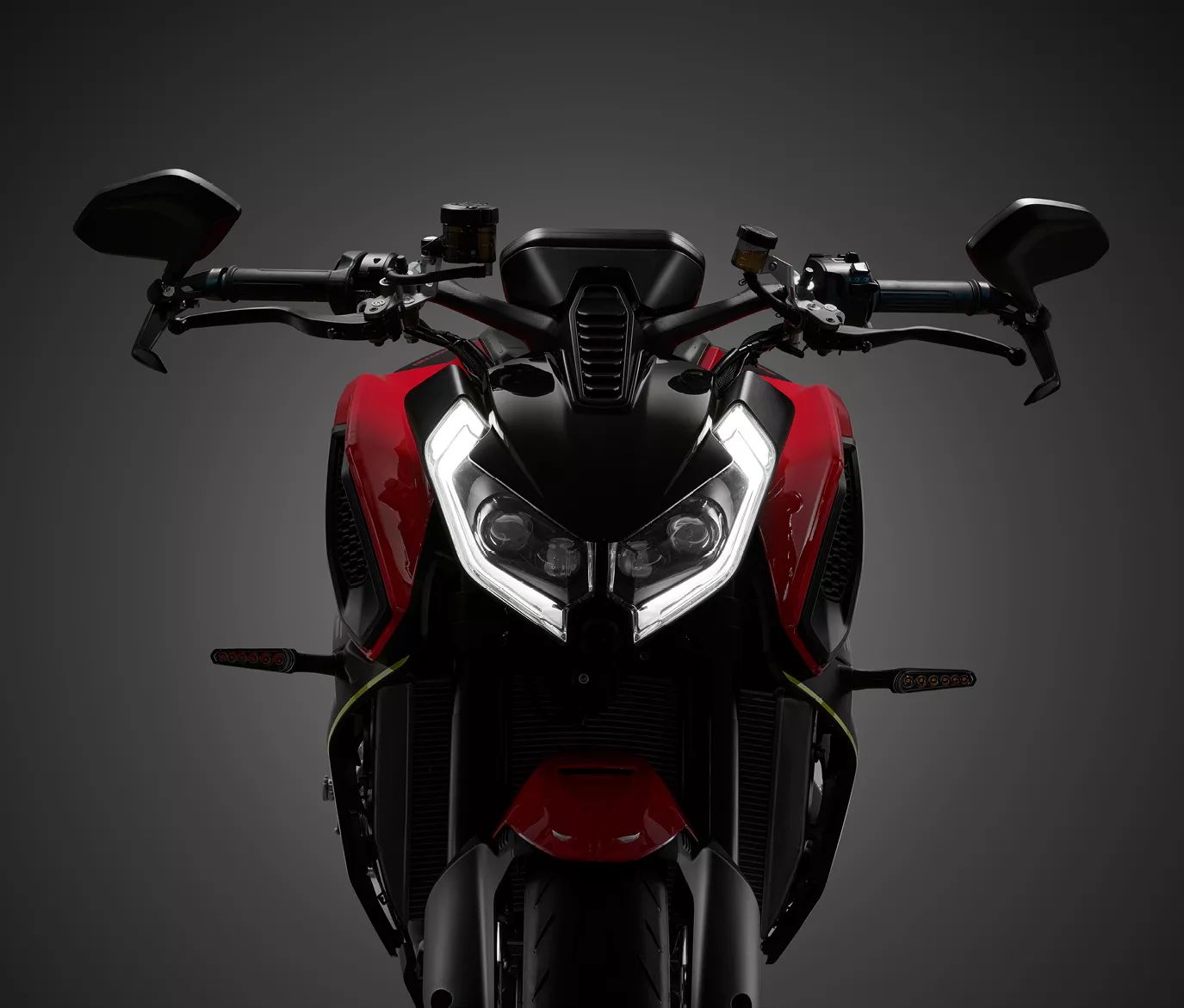 Face avant QJMotor SRK 921 2026