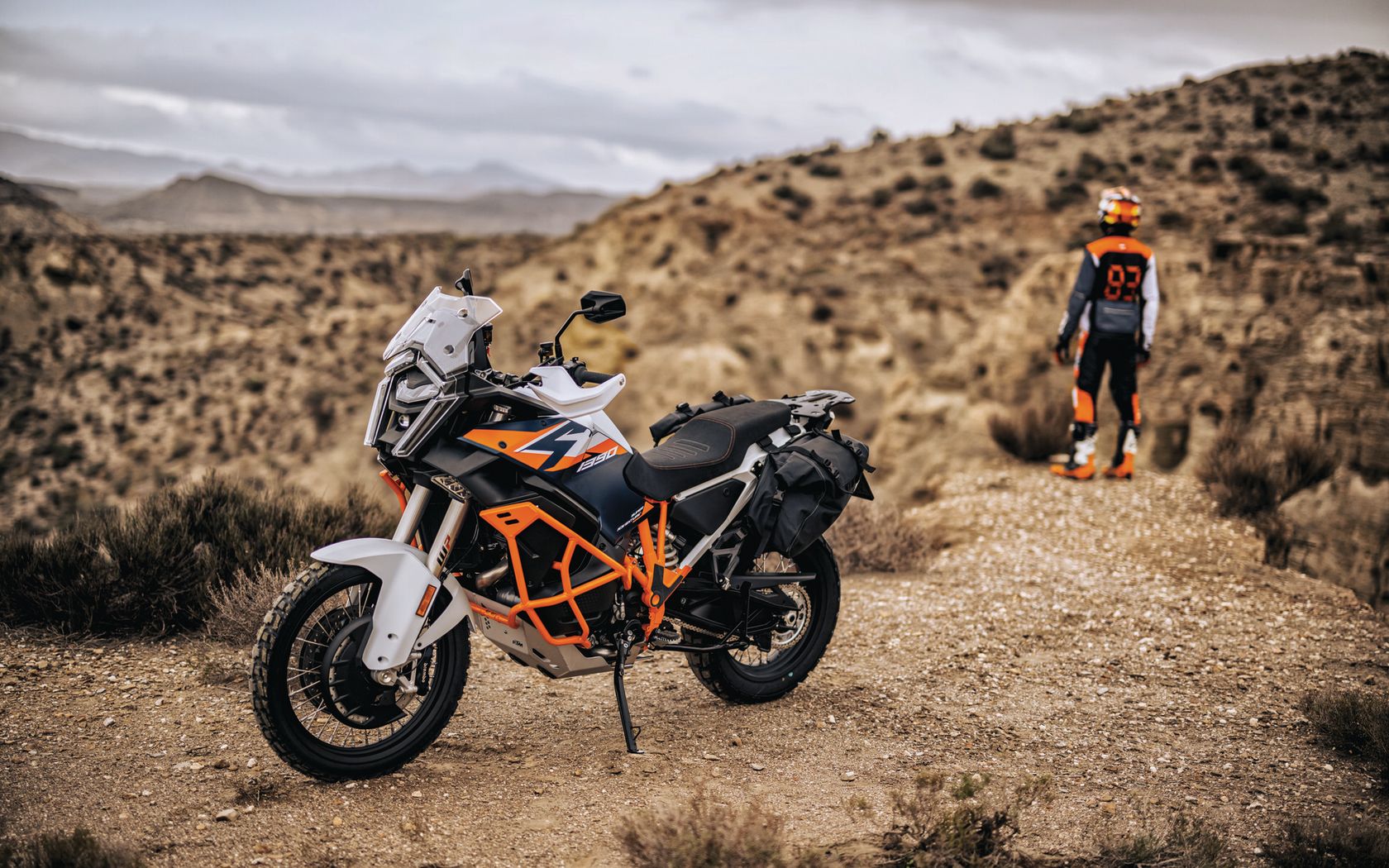 KTM 1390 Super Adventure R 2026 en statique