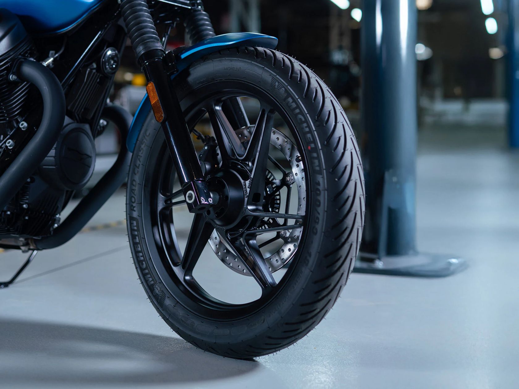 Roue Moto Guzzi V7 Stone 2026