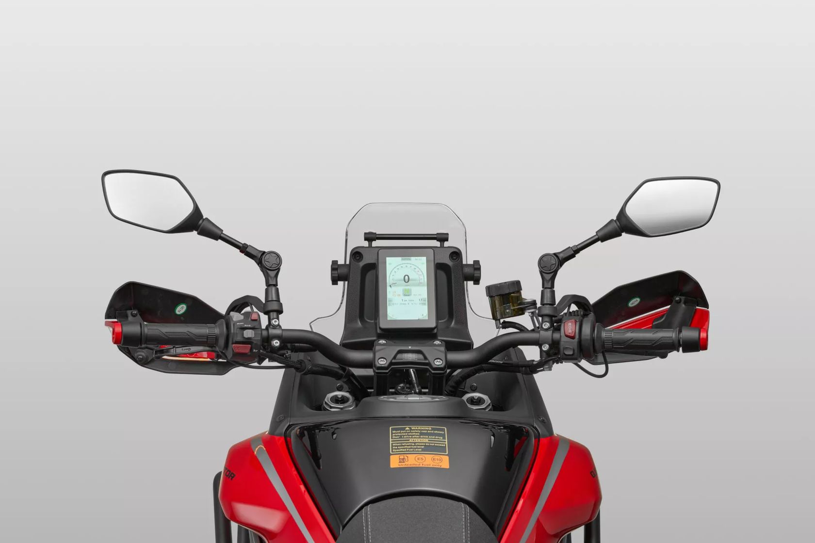 Ecran QJMotor SRT 450 RX 2026 Ecran QJMotor SRT 450 RX 2026