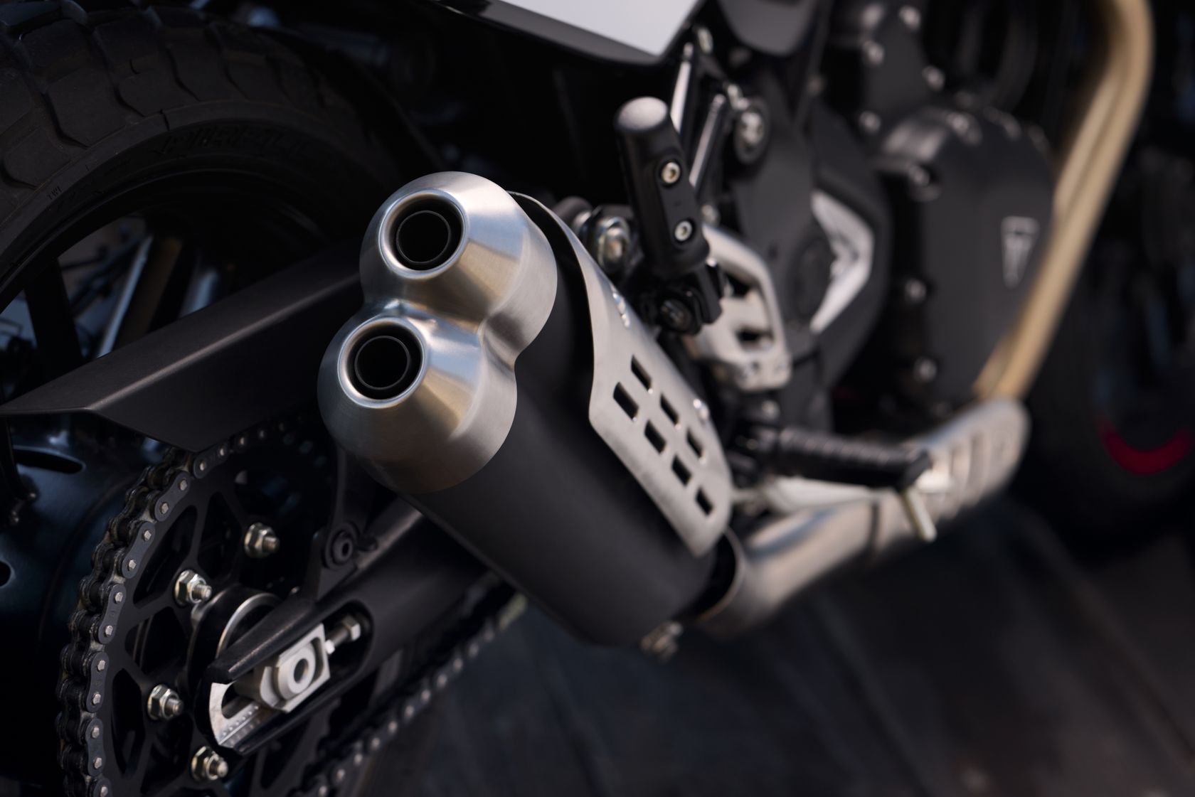 Echappement Triumph Tracker 400 2026