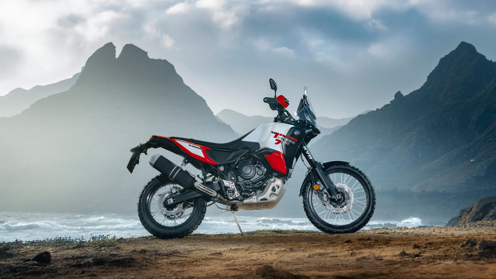 Yamaha Ténéré 700 World Raid 2026 vue de profil