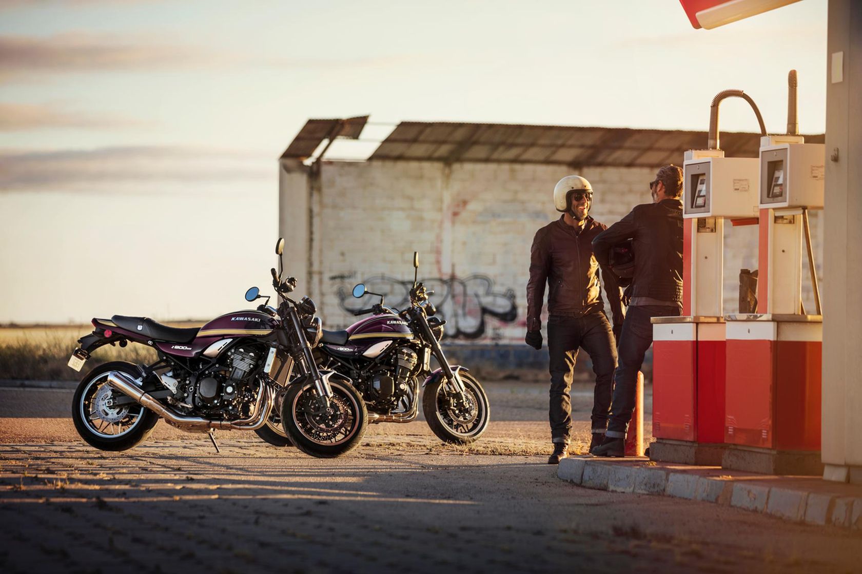 Kawasaki Z900RS 2026 en statique Kawasaki Z900RS 2026 en statique