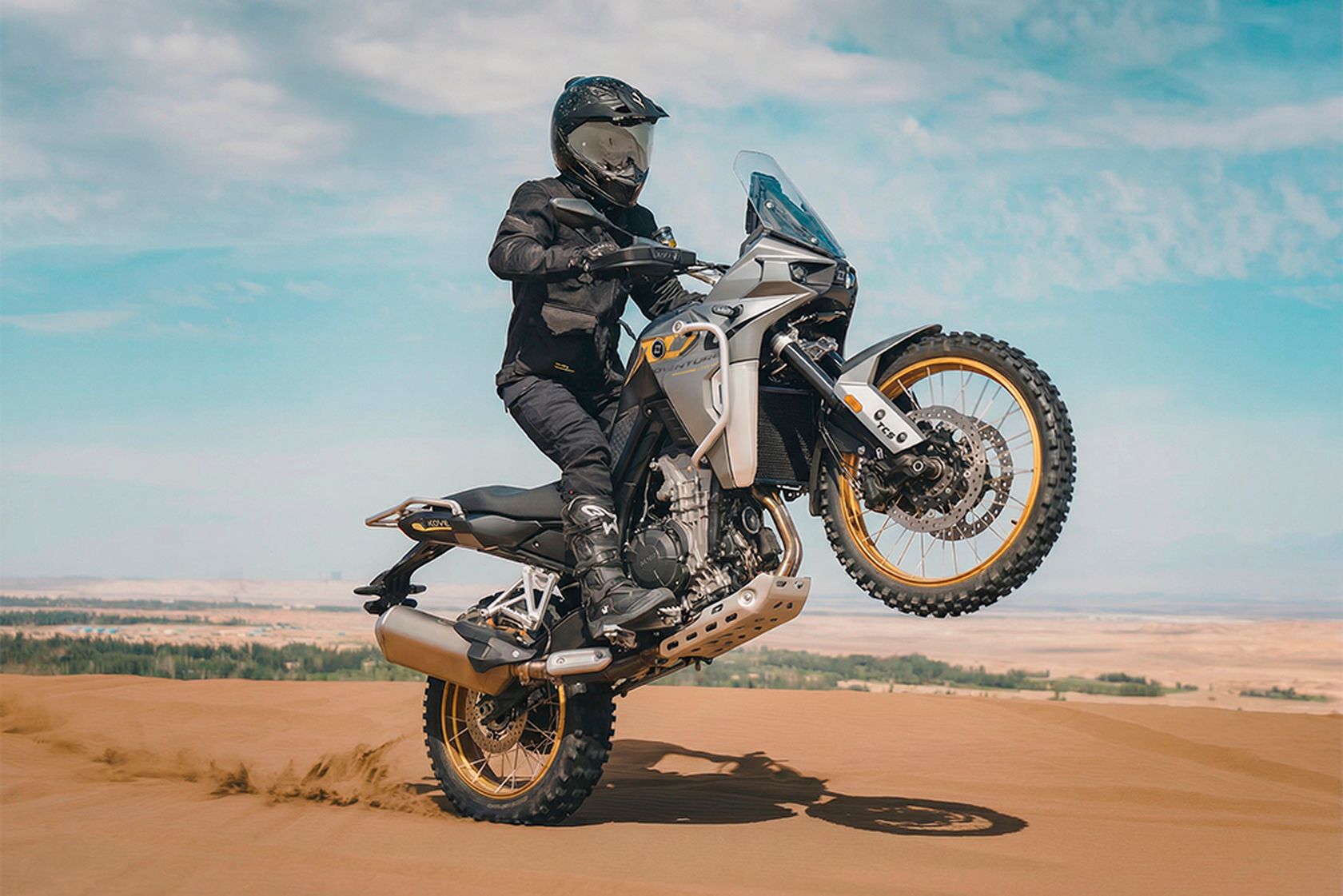 Kove 800X Pro 2026 en wheeling