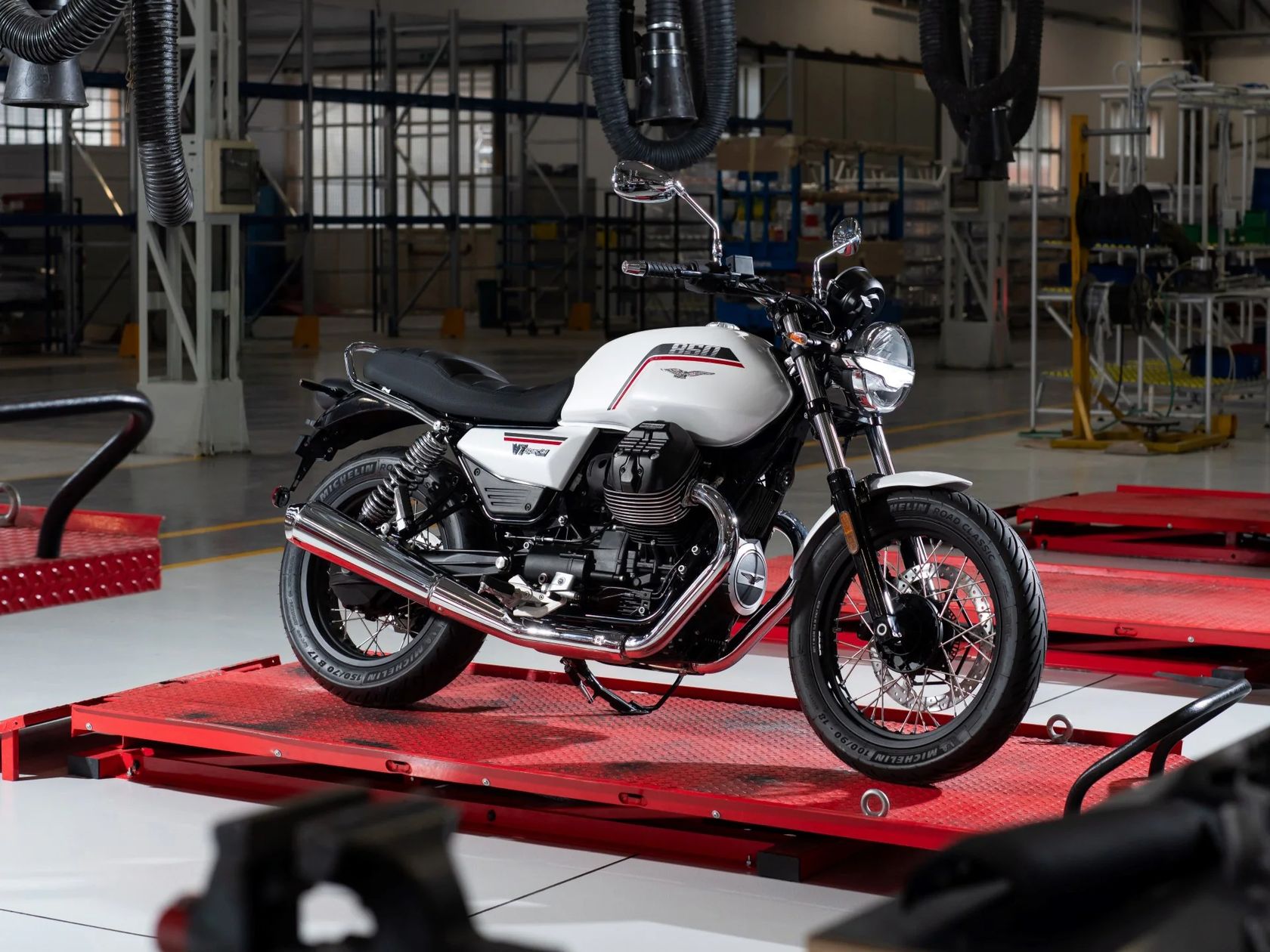 Moto Guzzi V7 Special 2026