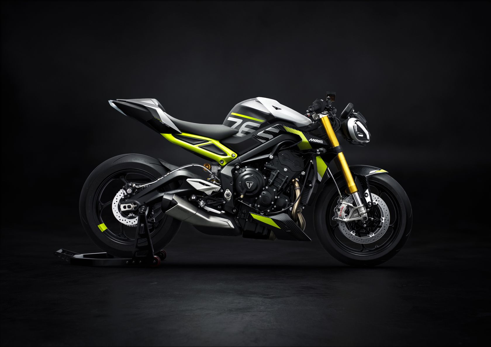 Triumph Street Triple Moto2 Edition 2026 vue de profil Triumph Street Triple Moto2 Edition 2026 vue de profil