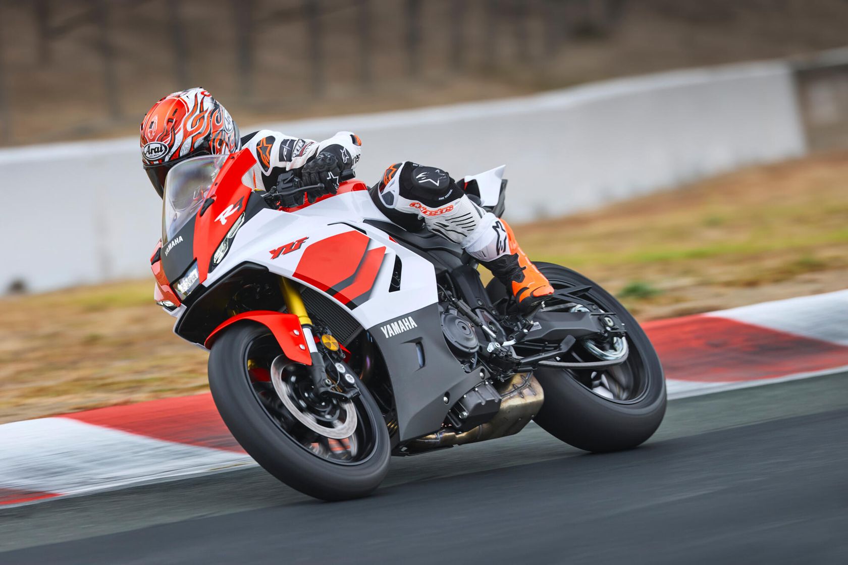 Yamaha R7 2026 en action Yamaha R7 2026 en action