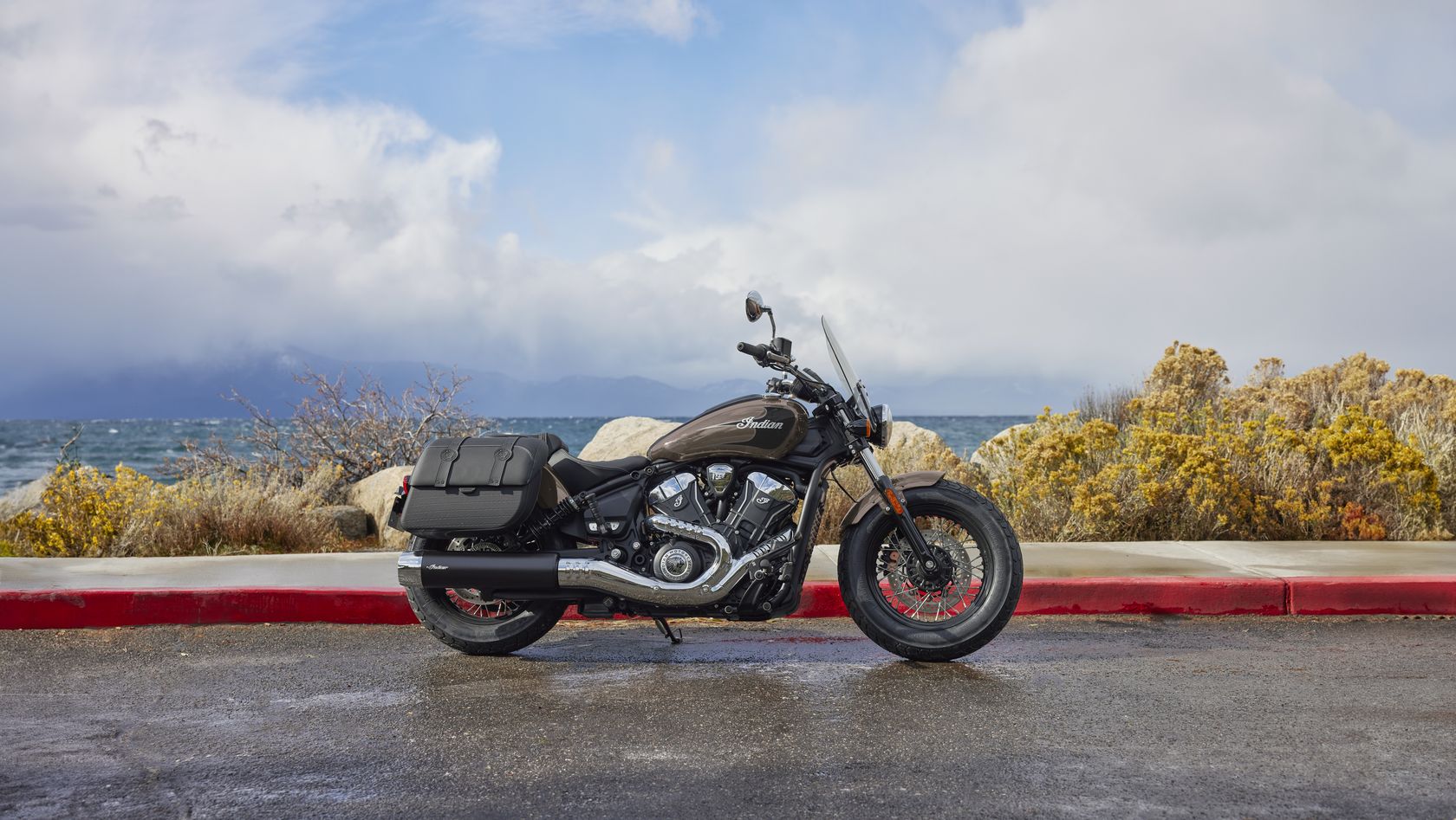 Indian Super Scout 2026 vue côté droit