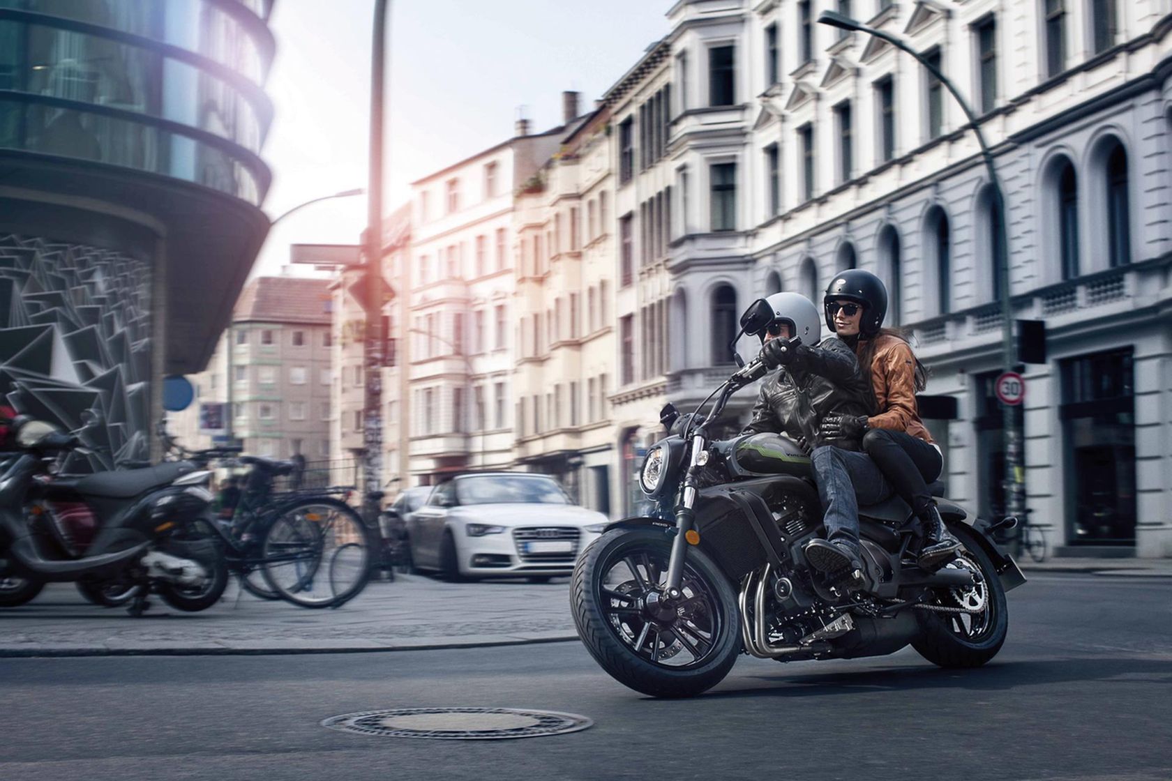 Kawasaki Vulcan S 2026 en ville Kawasaki Vulcan S 2026 en ville