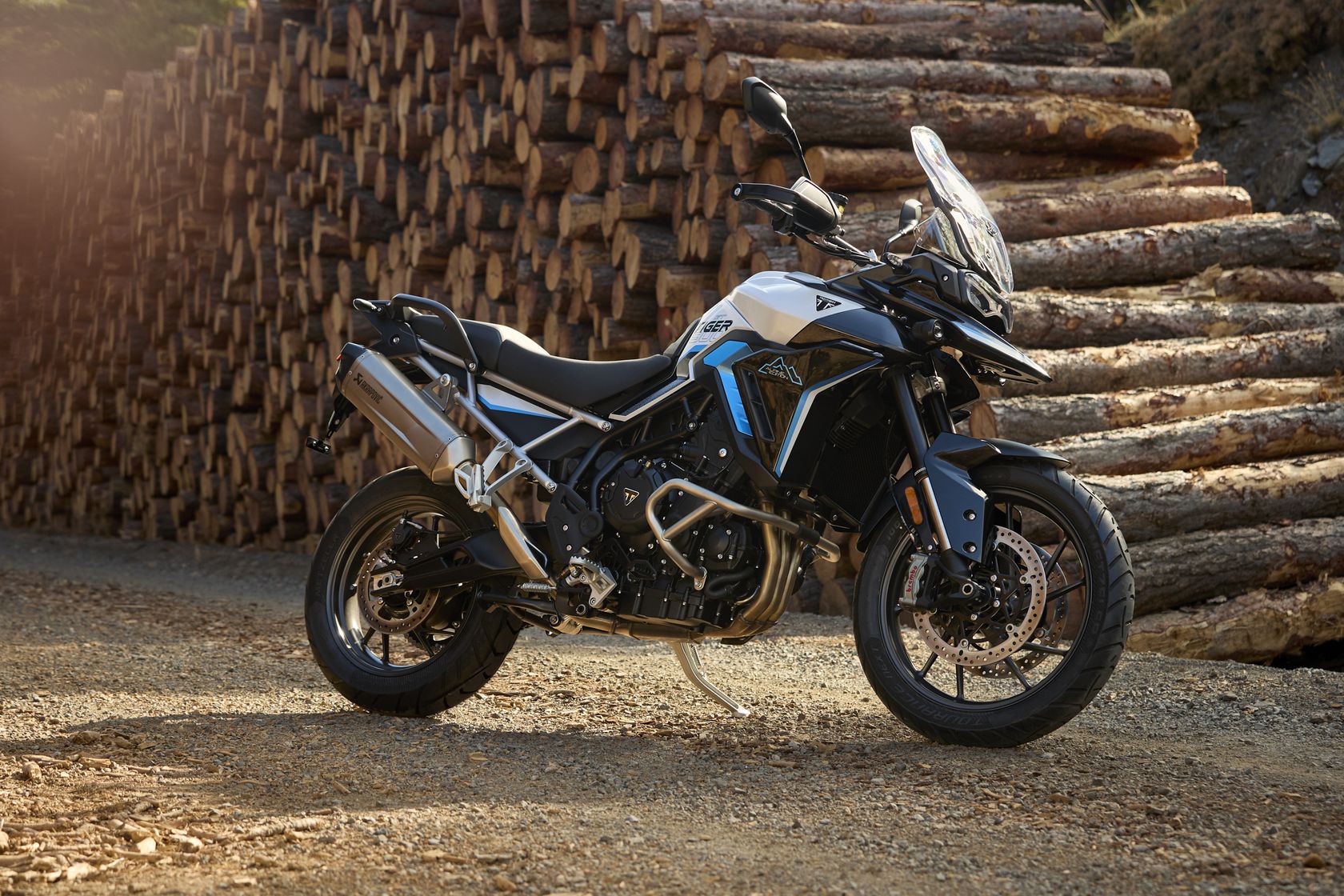 Triumph Tiger 900 Alpine Edition 2026