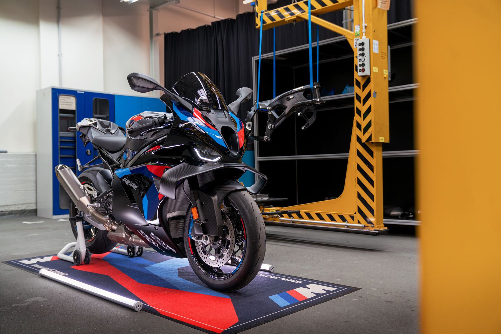 BMW M 1000 RR 2027