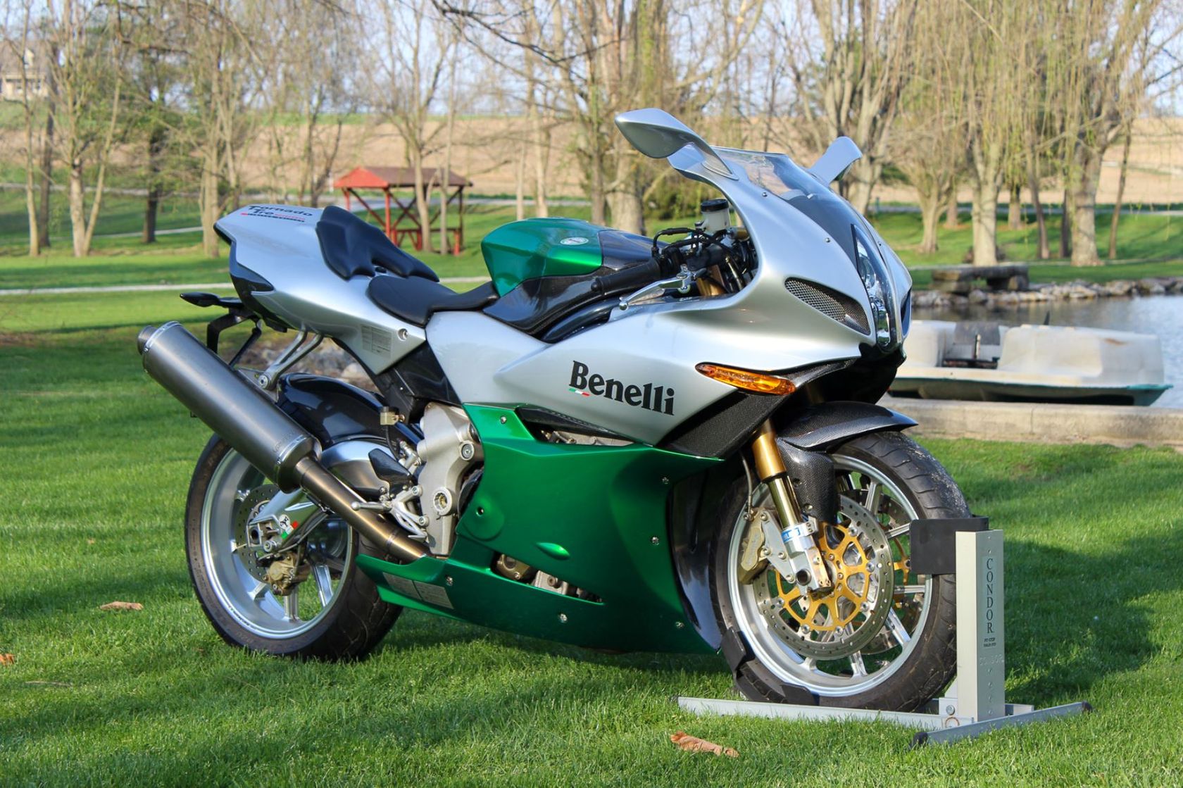Benelli Tornado