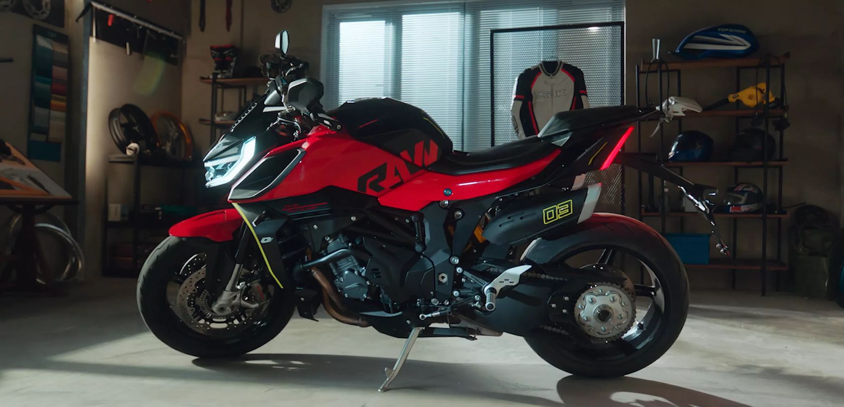 QJMotor SRK 921 R