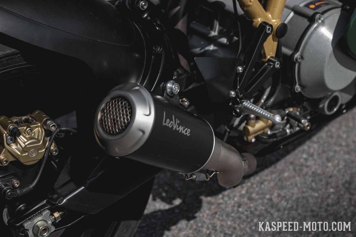 Silencieux Ducati 1000 SuperSport par Kaspeed