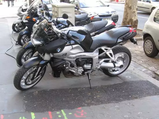 Essai BMW K1200R (2007)